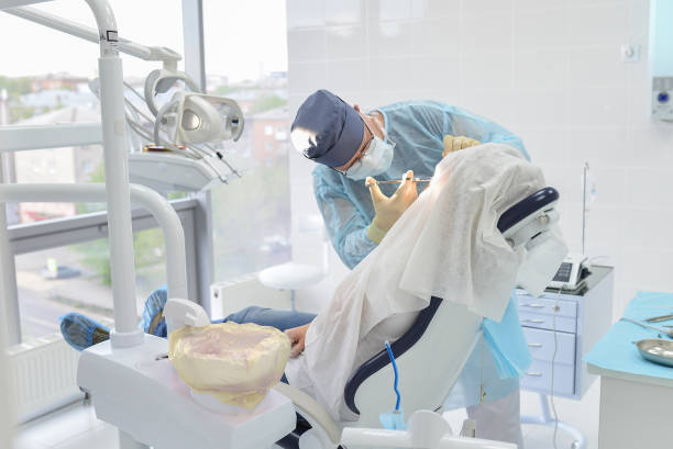 Best Dentist for Tooth Abscess  in Maplewood, WA